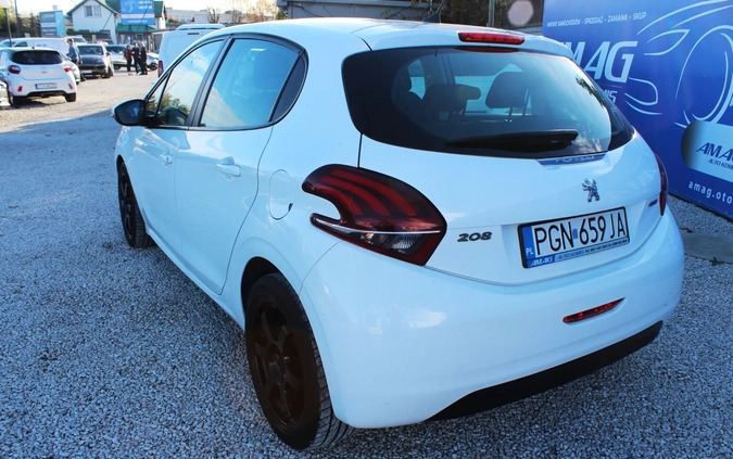 Peugeot 208 cena 29900 przebieg: 133000, rok produkcji 2016 z Łapy małe 379